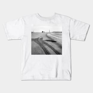 Tractor tracks in the sand on the beach at Sea Palling, Norfolk, UK Kids T-Shirt